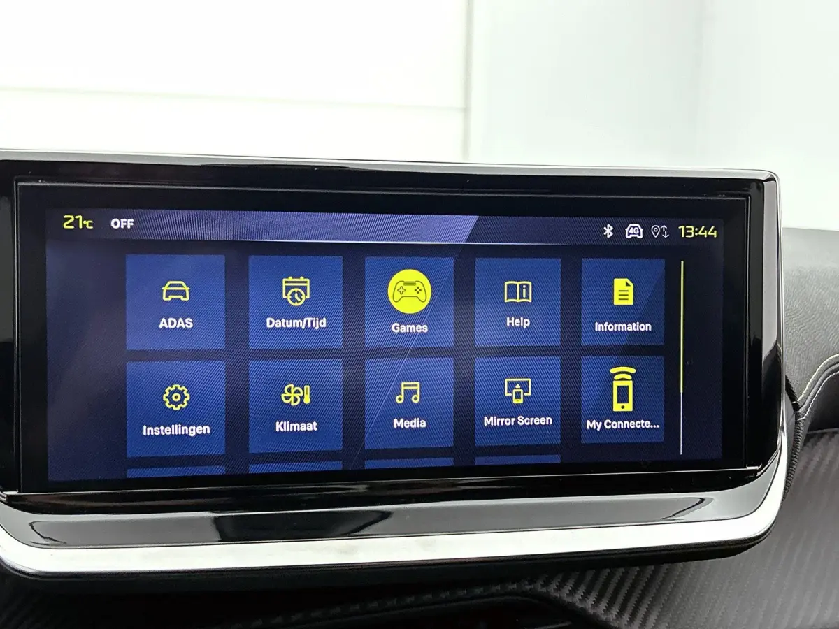 GT Hybrid 145pk Automaat | Navigatie | 360° Camera | Climate Control | Adaptieve Cruise Control | Parkeersensoren v+a | Armsteun | Keyless | Full Led koplampen | Dodehoeksensor| Leder/stof 