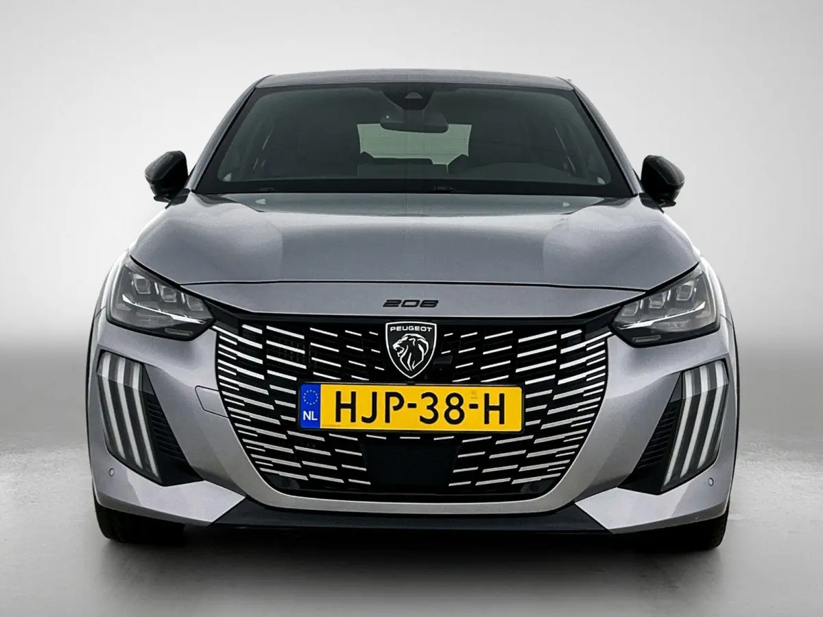 GT Hybrid 145pk Automaat | Navigatie | 360° Camera | Climate Control | Adaptieve Cruise Control | Parkeersensoren v+a | Armsteun | Keyless | Full Led koplampen | Dodehoeksensor| Leder/stof 