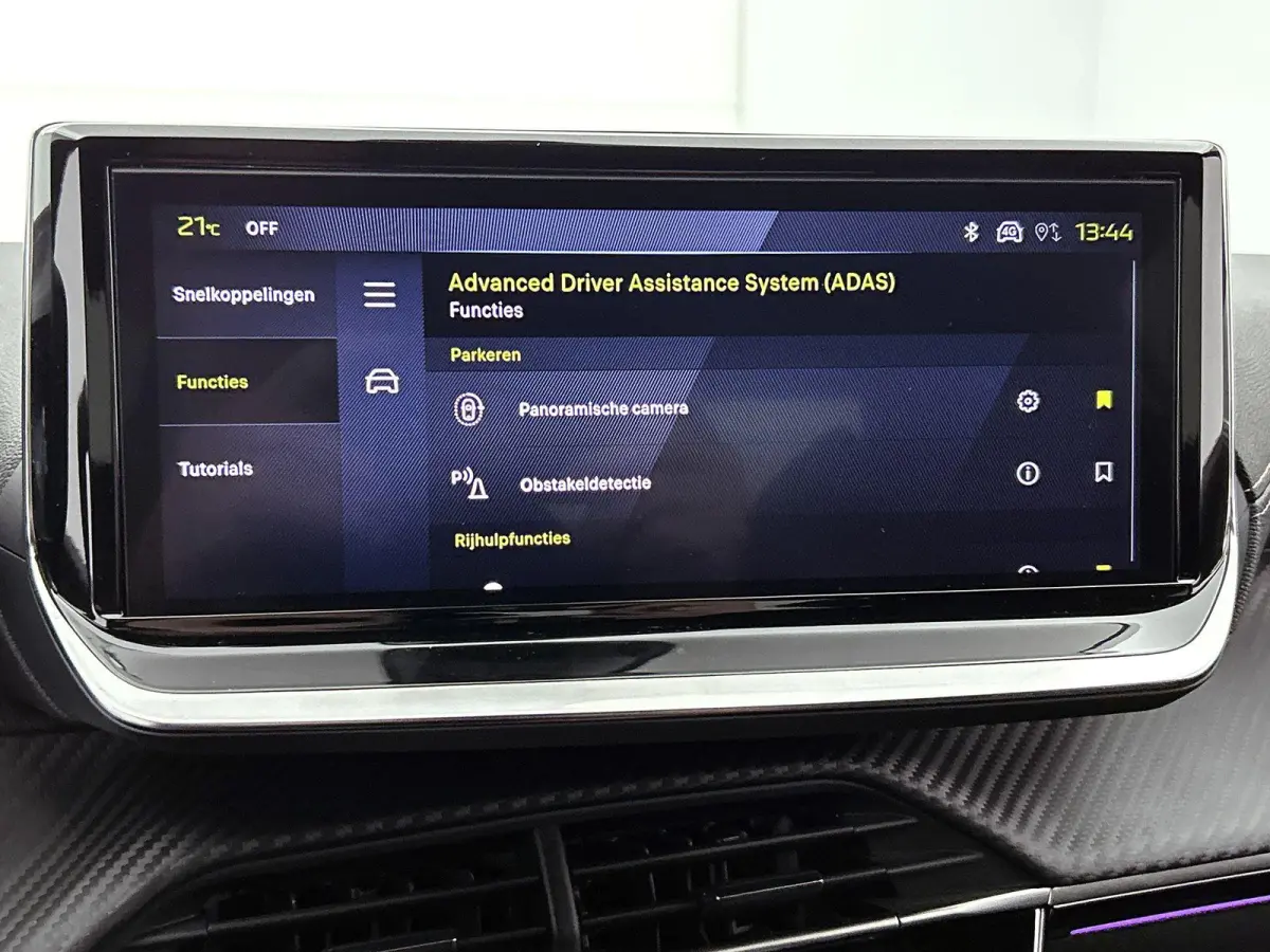 GT Hybrid 145pk Automaat | Navigatie | 360° Camera | Climate Control | Adaptieve Cruise Control | Parkeersensoren v+a | Armsteun | Keyless | Full Led koplampen | Dodehoeksensor| Leder/stof 
