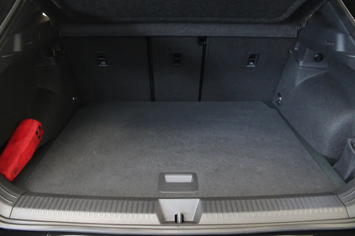 1.5 eTSI R-Line |Camera|Stoel/stuur verw.|