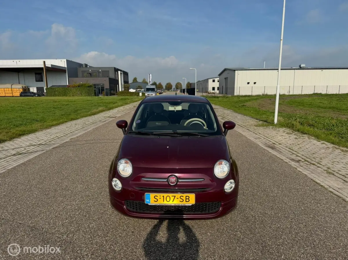 1.2 Young Nieuwe apk / Lage km stand