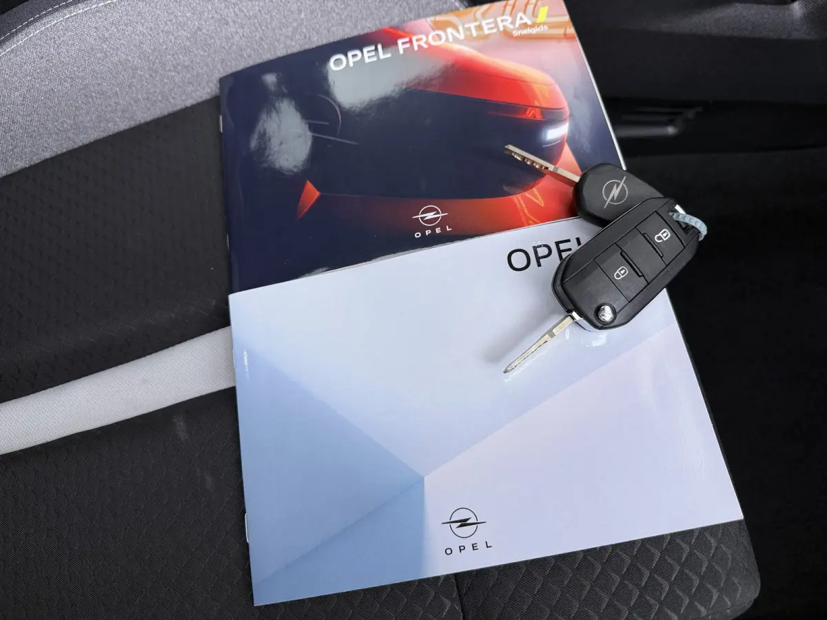 1.2 Turbo Hybrid GS 145pk | Achteruitrijcamera | Cruise control | Dodehoek detectie