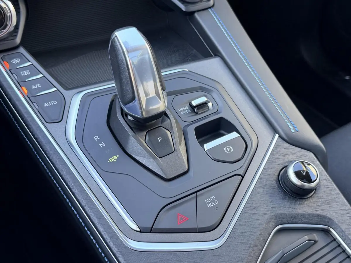 1.5 | Pano | Cruise | Stoelverwarming | Hybride | Dealer Onderhouden