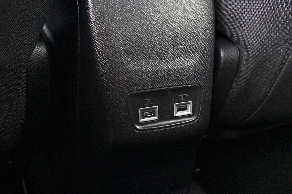 1.2 Hybrid 110 e-DCS6 Allure Automaat Camera Dodehoek Navigatie