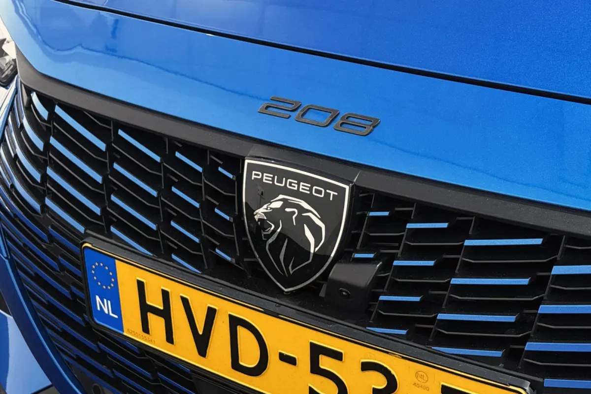 1.2 Hybrid 110 e-DCS6 Allure Automaat Camera Dodehoek Navigatie
