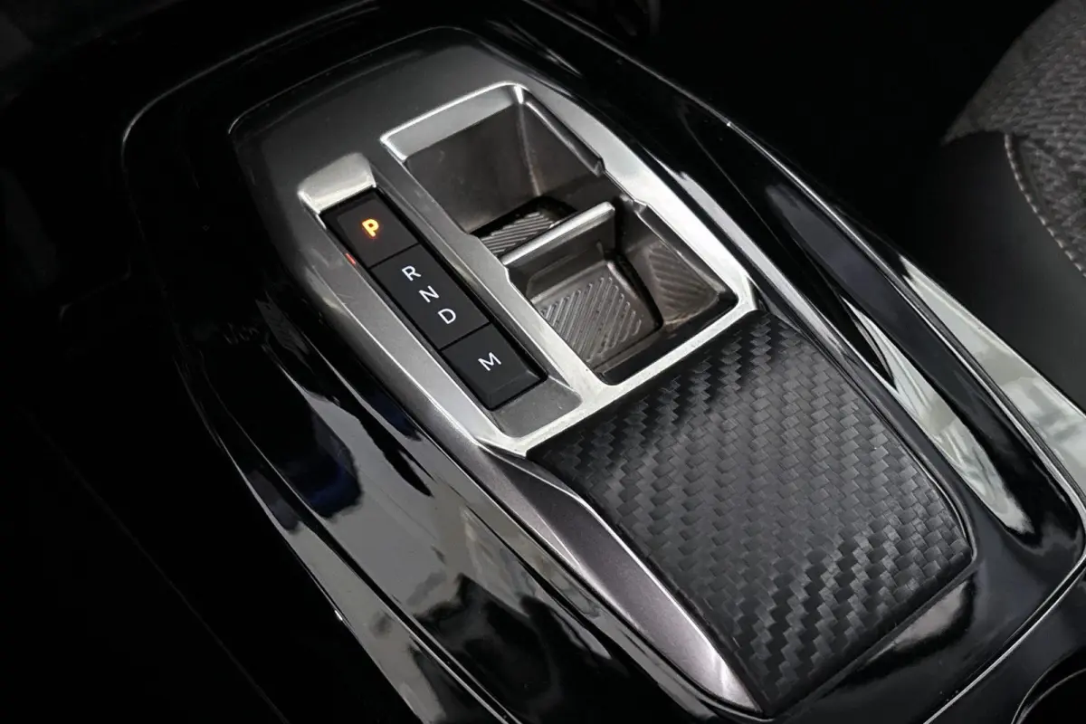 1.2 Hybrid 110 e-DCS6 Allure Automaat Camera Dodehoek Navigatie
