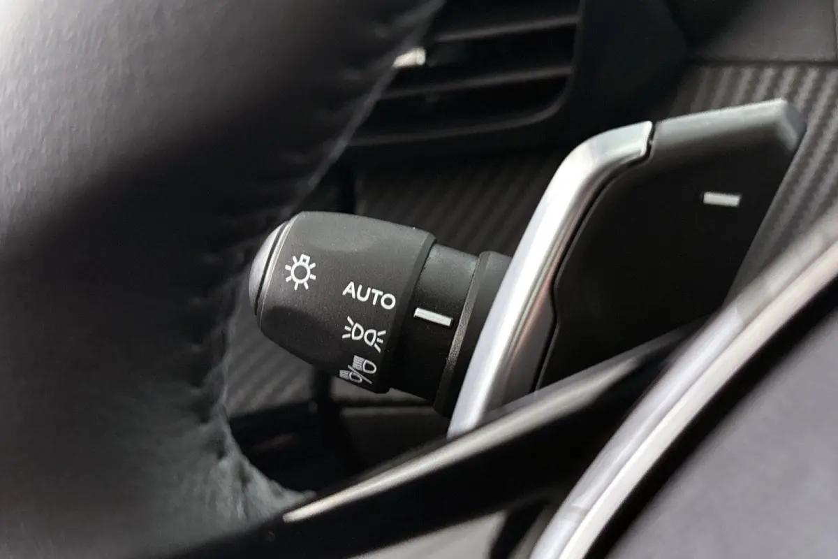 1.2 Hybrid 110 e-DCS6 Allure Automaat Camera Dodehoek Navigatie