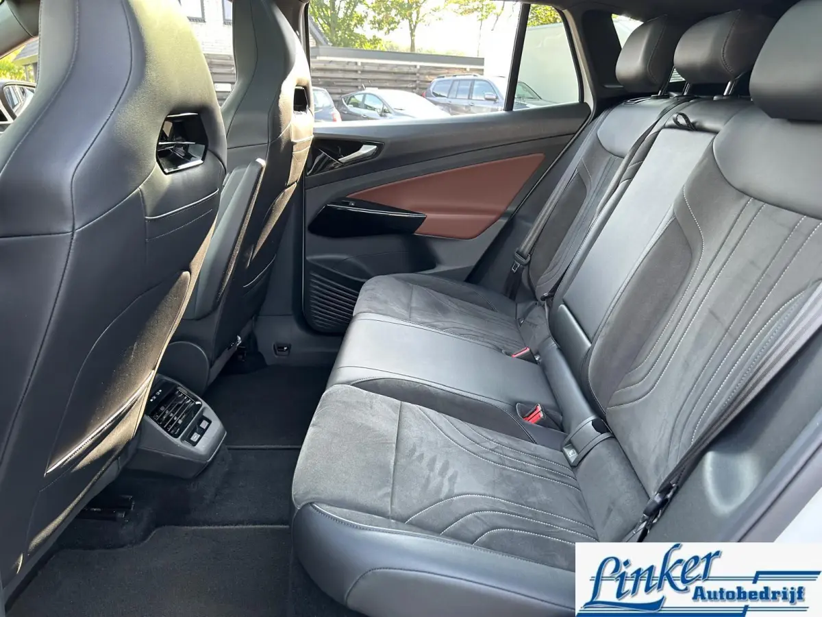 Max 77 kWh SOH 94%|PANO|ELEKTR TREKH|LUXE STOELEN