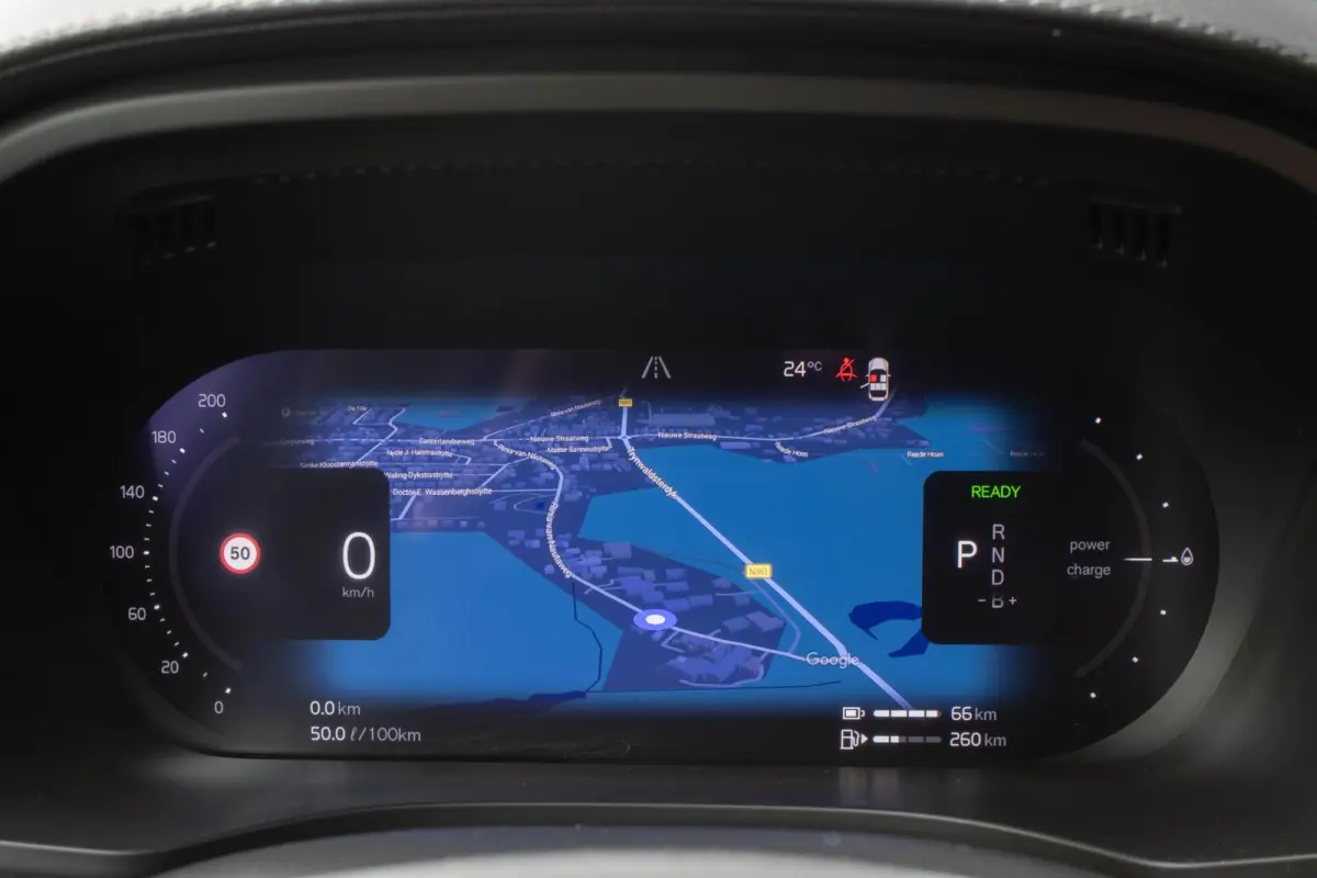 2.0 T6 Plug-in hybrid AWD Ultimate Bright|Massage|Stuur+stoelverwarming en ventilatie|360 Camera|Trekhaak|