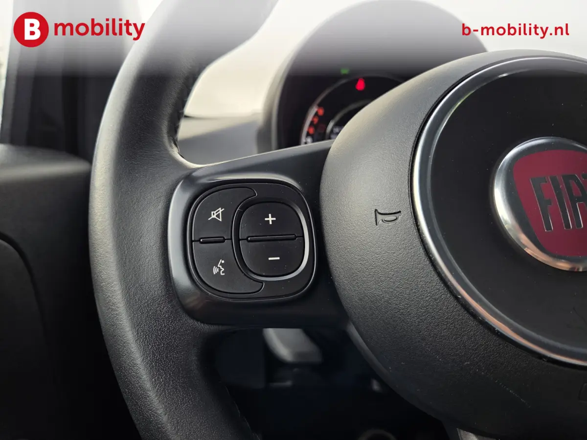 0.9 TwinAir Turbo 86PK Leer Apple CarPlay | Cruise Control | LED | DAB Audio | PDC