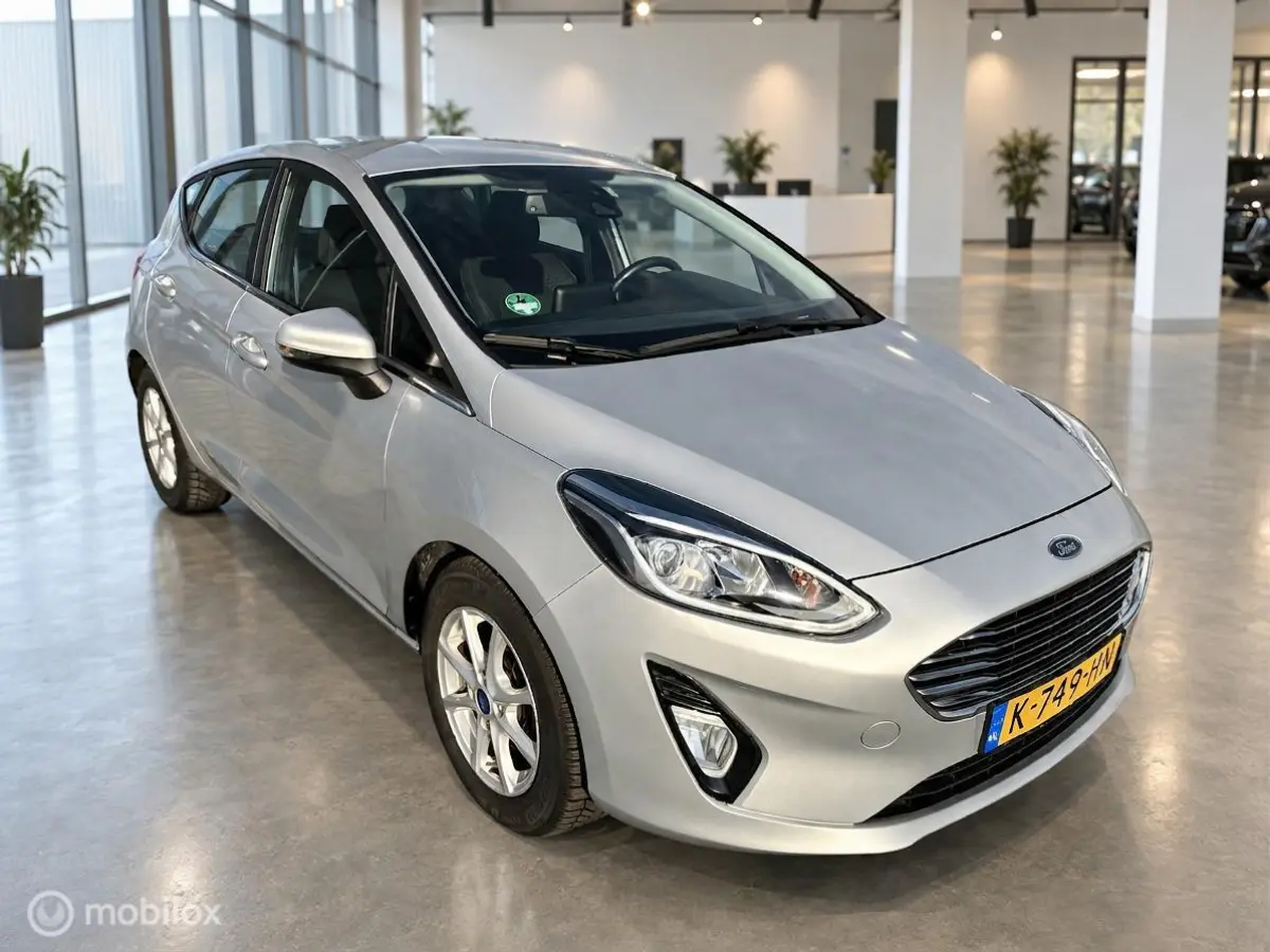1.0 EcoBoost Titanium | 01/2021 | 128.775km | Zilver Metallic