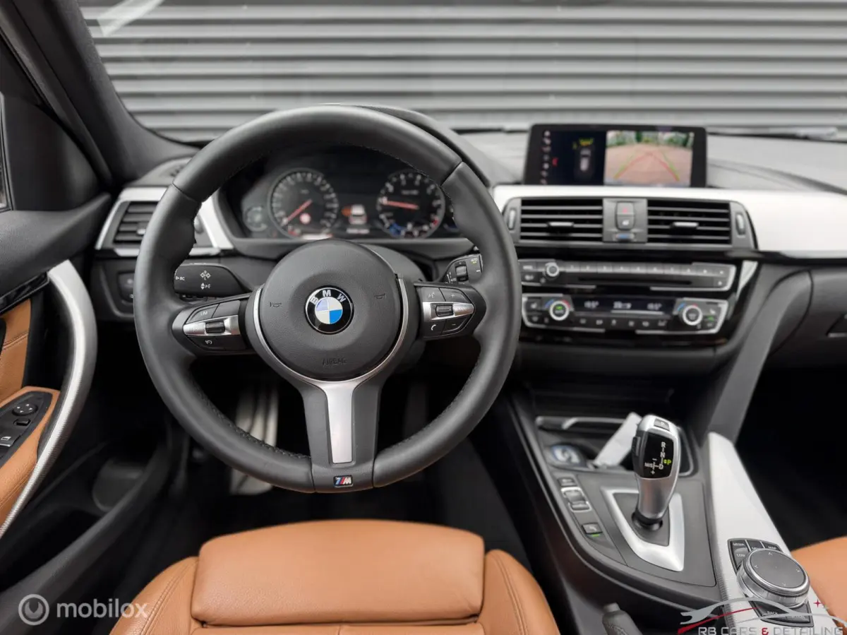 318i M Sport, HUD, M-Sport Remmen,