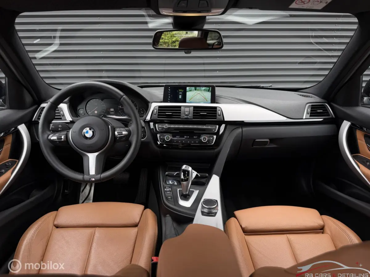 318i M Sport, HUD, M-Sport Remmen,