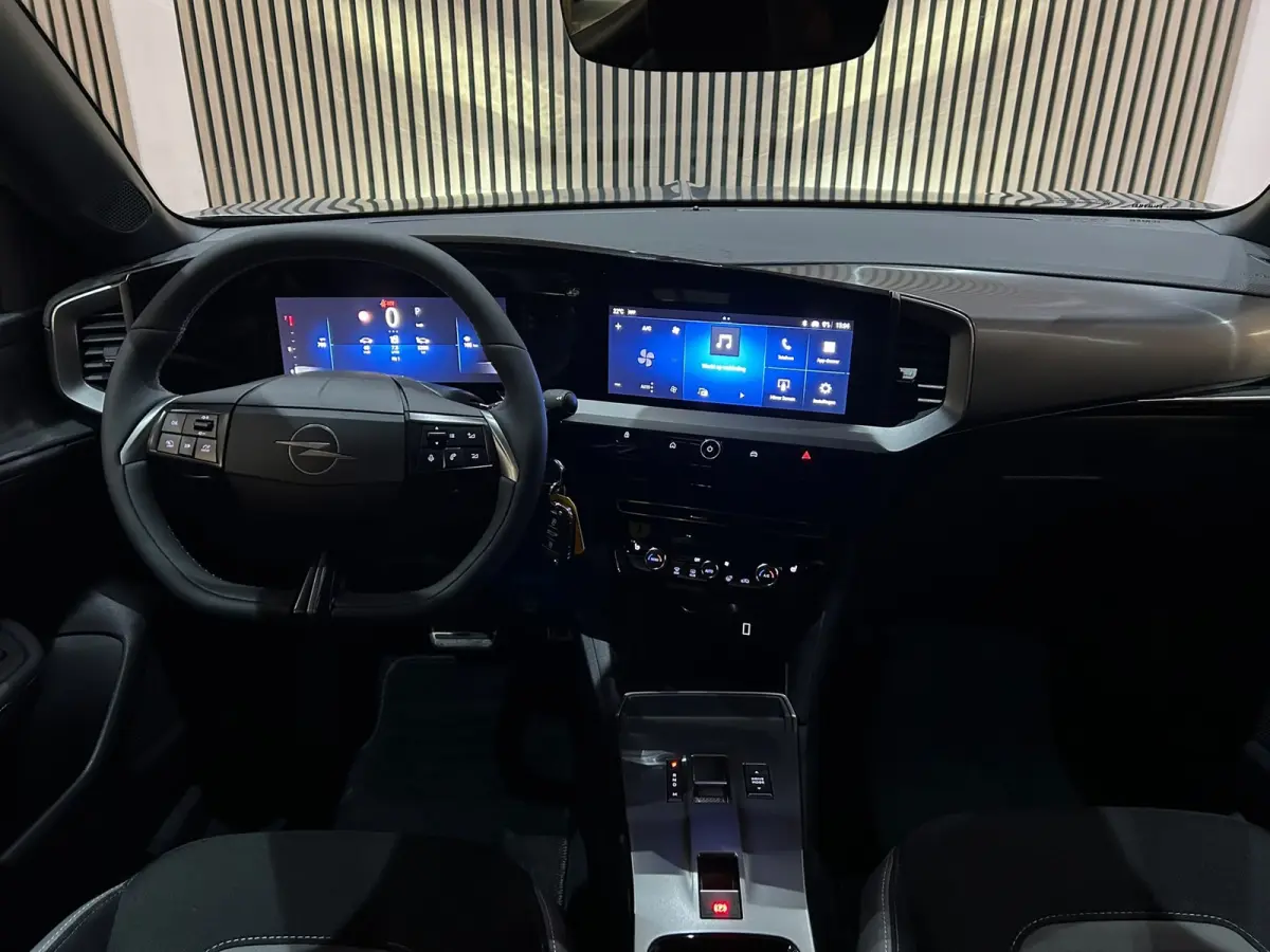 1.2 Turbo Hybrid Business Edition 360 Camera Navigatie