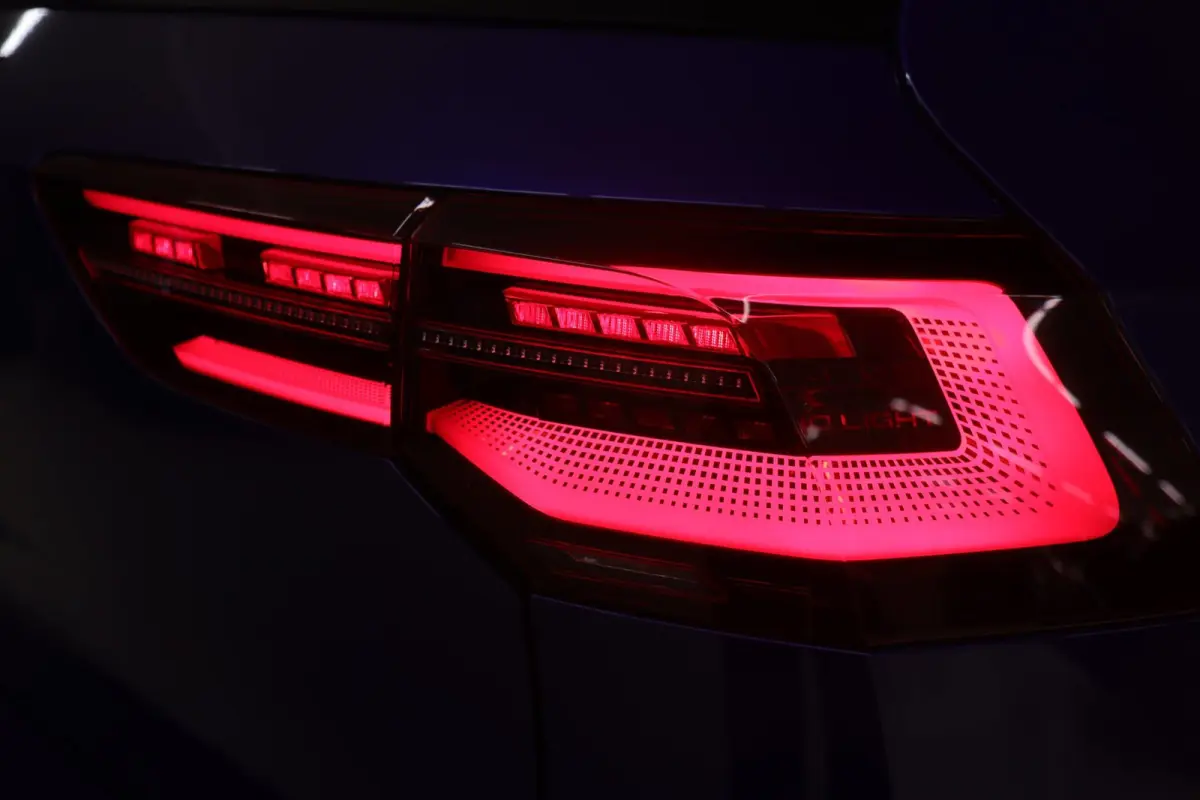 2.0 TSI R 4Motion AKRAP/PANO/HEADUP/IQ/H-K/BOMVOL