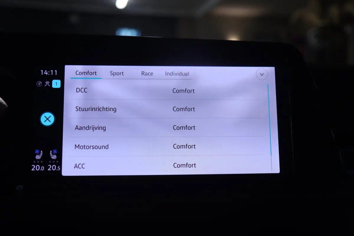 2.0 TSI R 4Motion AKRAP/PANO/HEADUP/IQ/H-K/BOMVOL