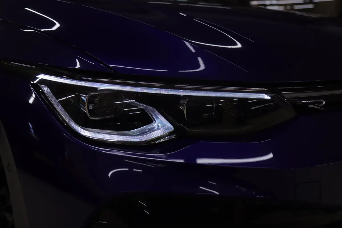 2.0 TSI R 4Motion AKRAP/PANO/HEADUP/IQ/H-K/BOMVOL