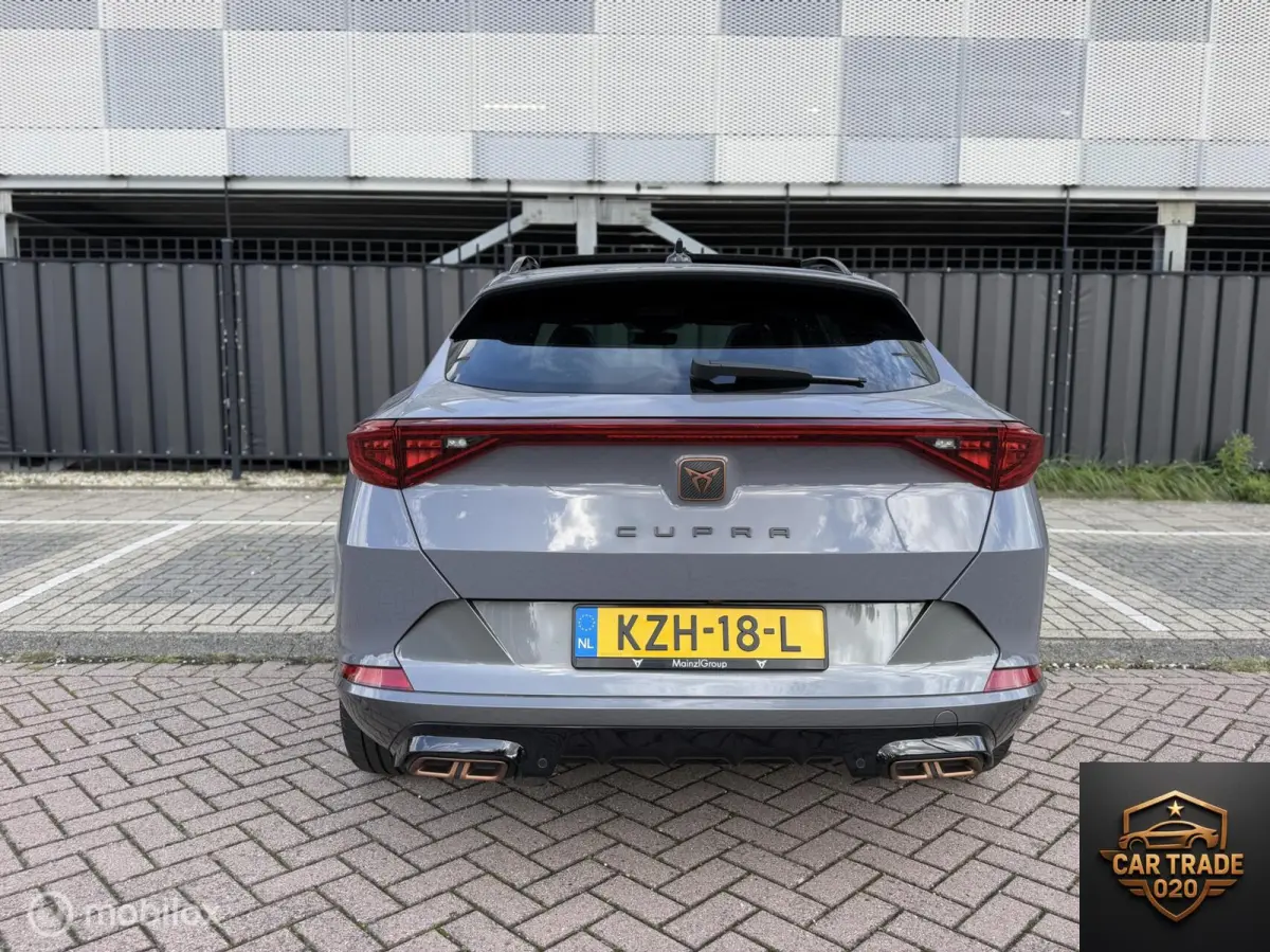 1.4 e-Hybrid VZ Performance PANO