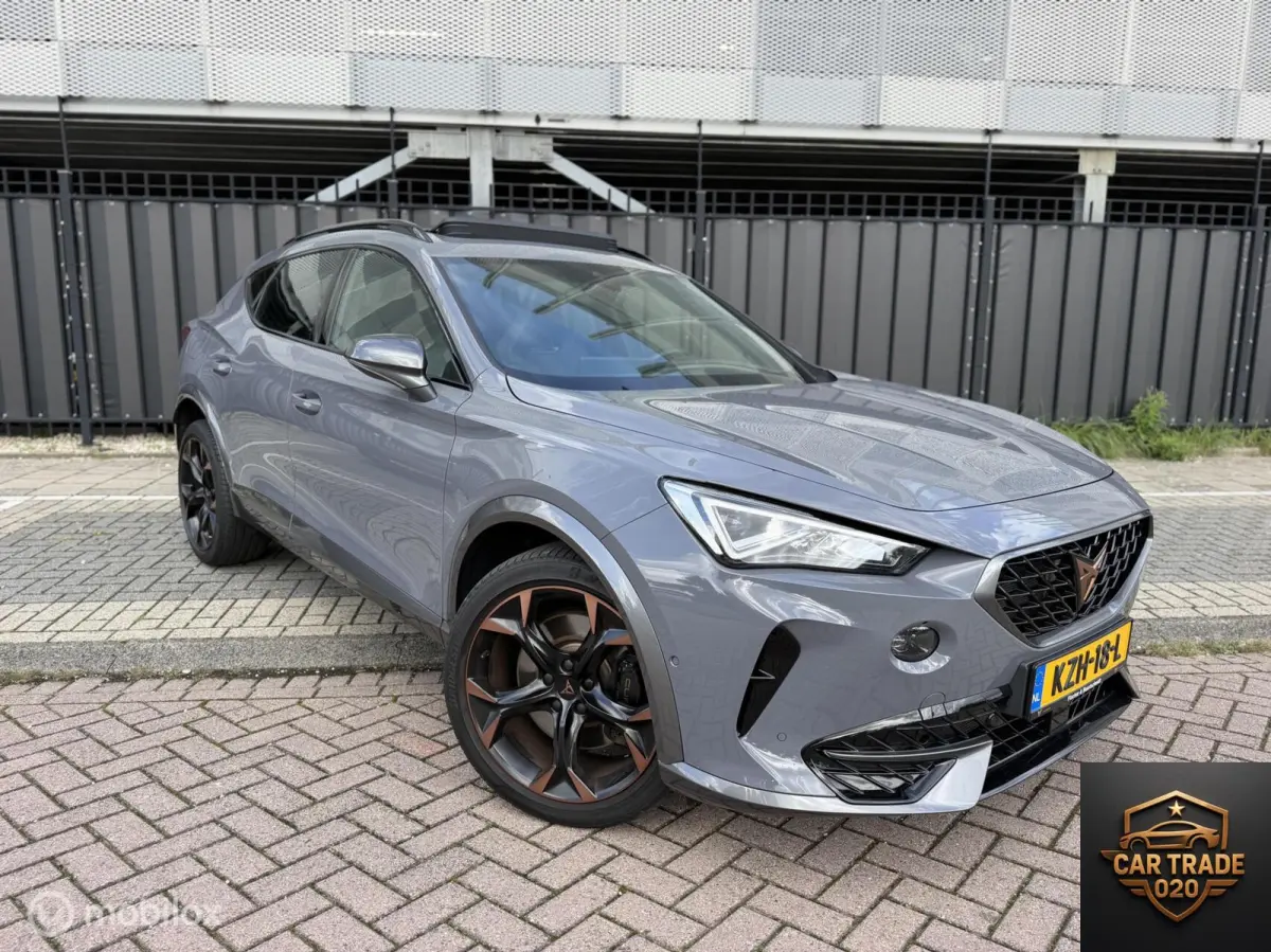 1.4 e-Hybrid VZ Performance PANO