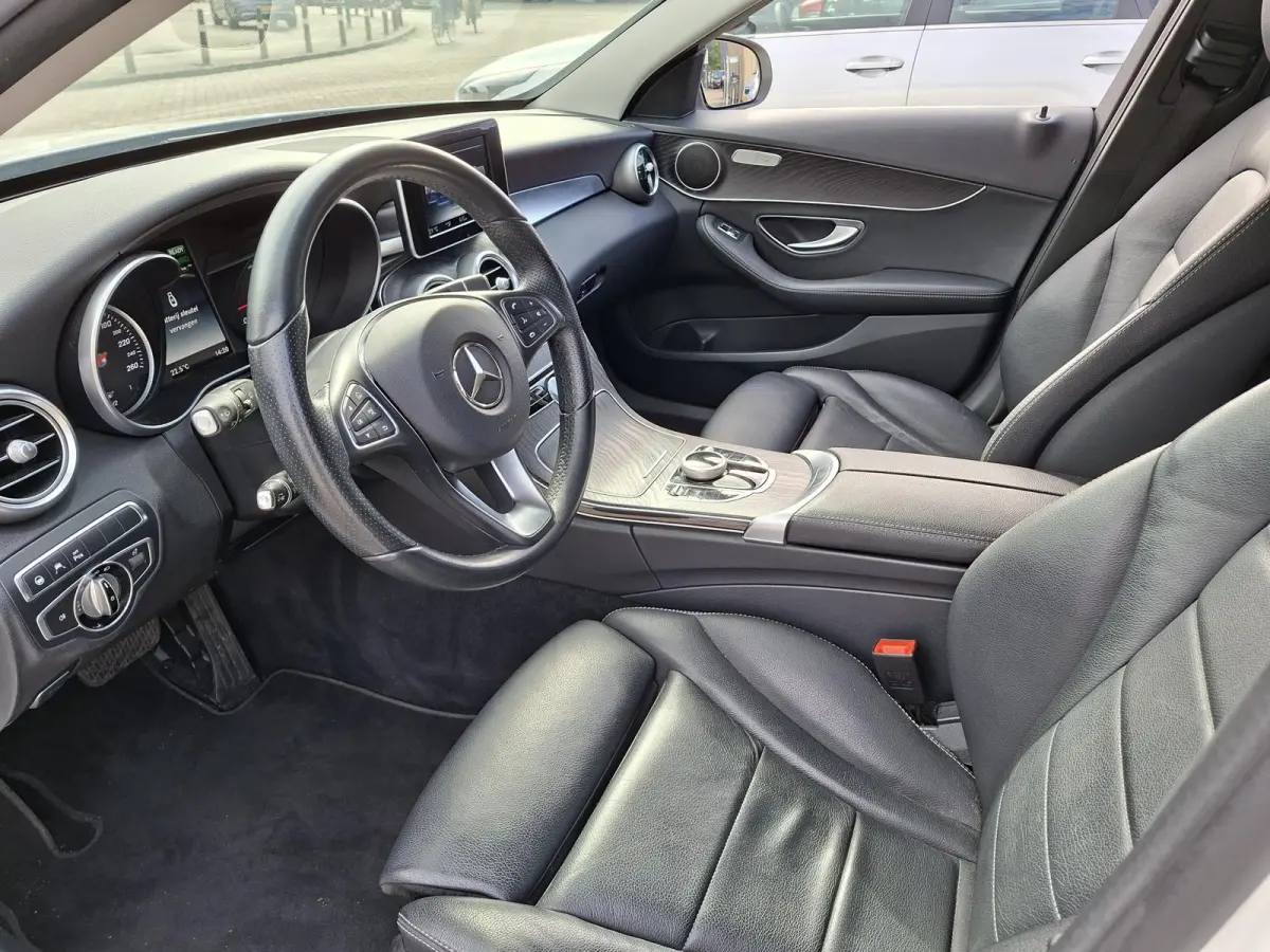 350 e PHEV Adaptive Cruise Dealer onderh. Lederen int. Camera Luchtvering org.NL auto