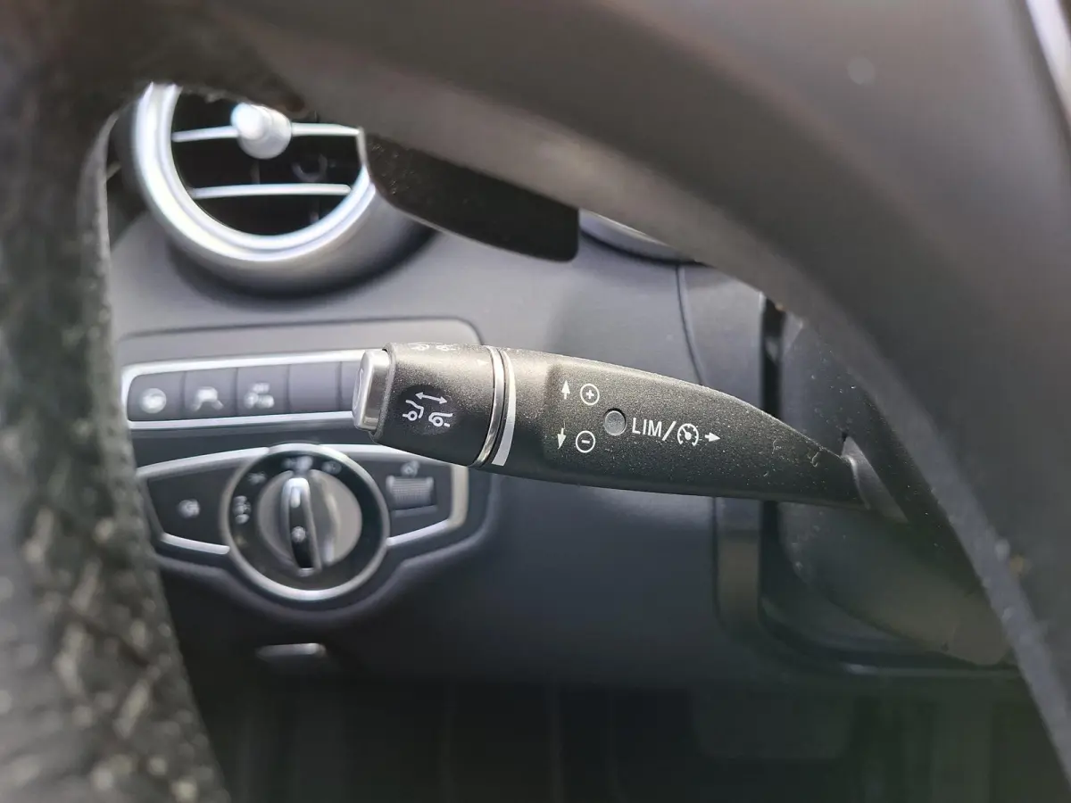 350 e PHEV Adaptive Cruise Dealer onderh. Lederen int. Camera Luchtvering org.NL auto