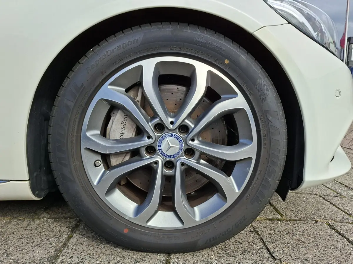 350 e PHEV Adaptive Cruise Dealer onderh. Lederen int. Camera Luchtvering org.NL auto