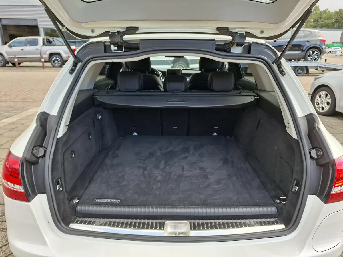 350 e PHEV Adaptive Cruise Dealer onderh. Lederen int. Camera Luchtvering org.NL auto