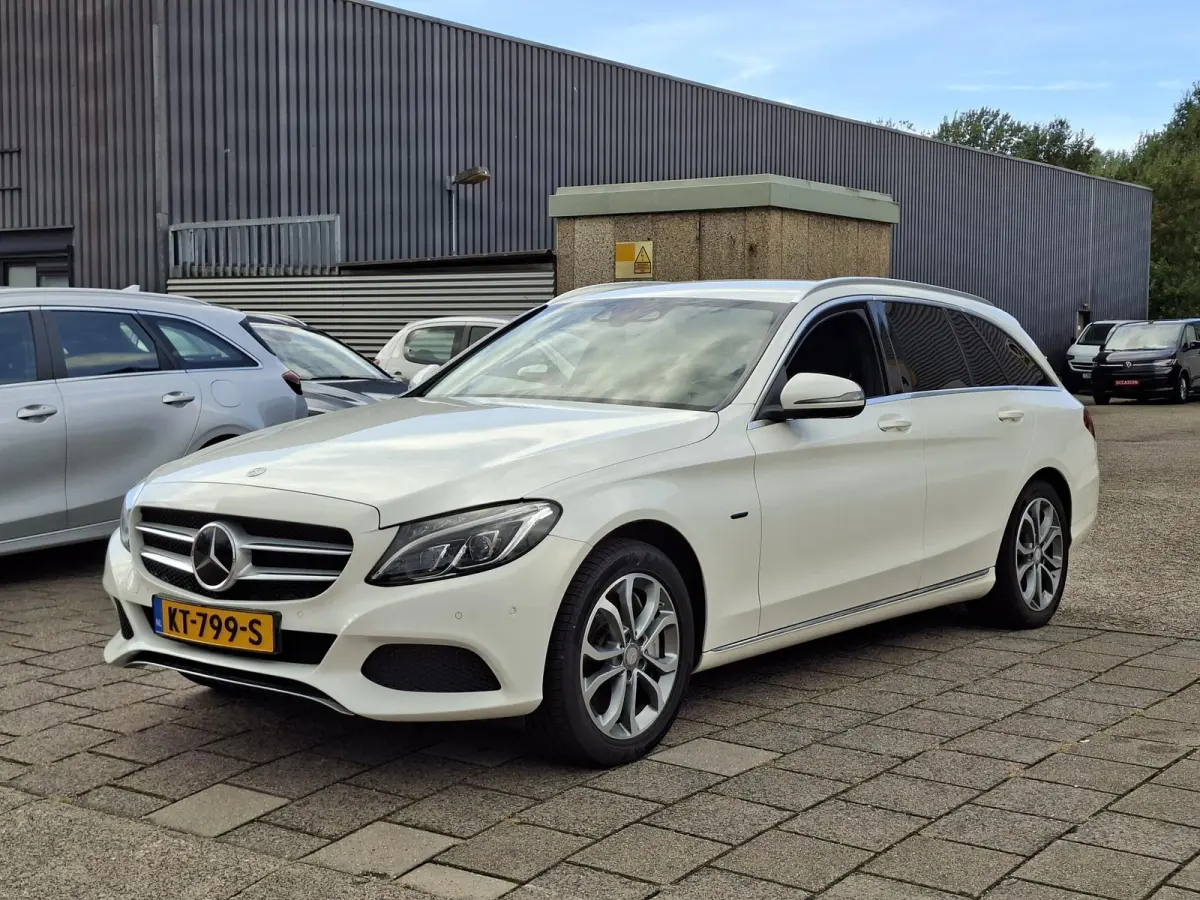 350 e PHEV Adaptive Cruise Dealer onderh. Lederen int. Camera Luchtvering org.NL auto