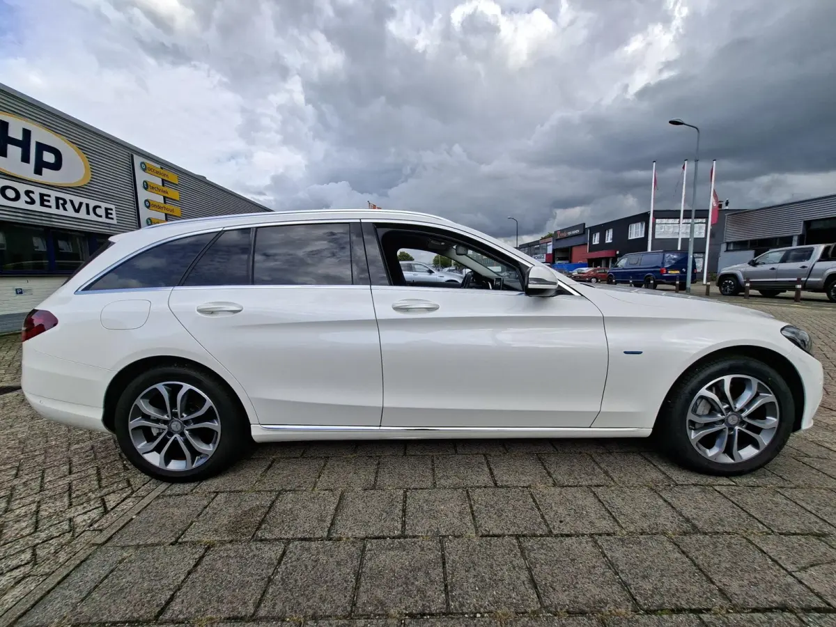 350 e PHEV Adaptive Cruise Dealer onderh. Lederen int. Camera Luchtvering org.NL auto