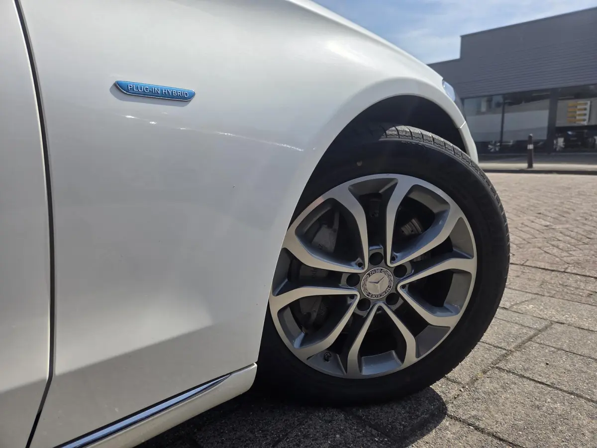 350 e PHEV Adaptive Cruise Dealer onderh. Lederen int. Camera Luchtvering org.NL auto