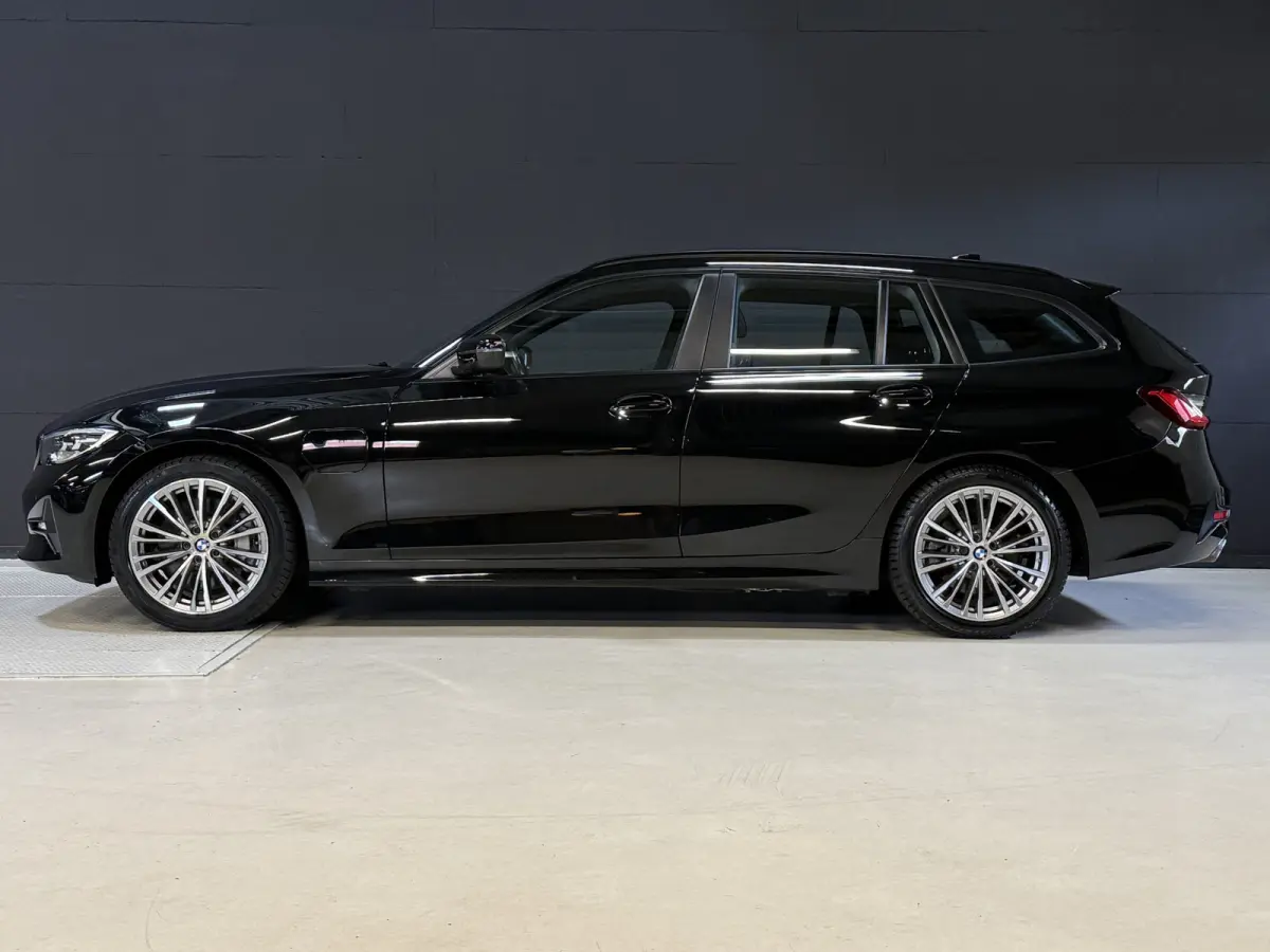 330e Business Edition Plus | Vol leder | Elektr. trekhaak | Harman/Kardon