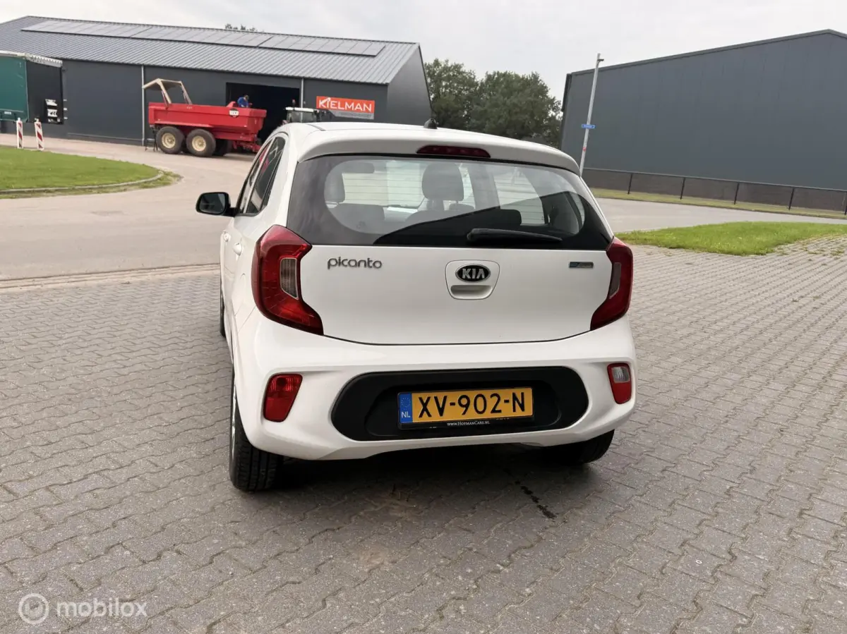 1.0 MPi EconomyLine | 04/2019 | 106.796km | Wit | 5-deurs