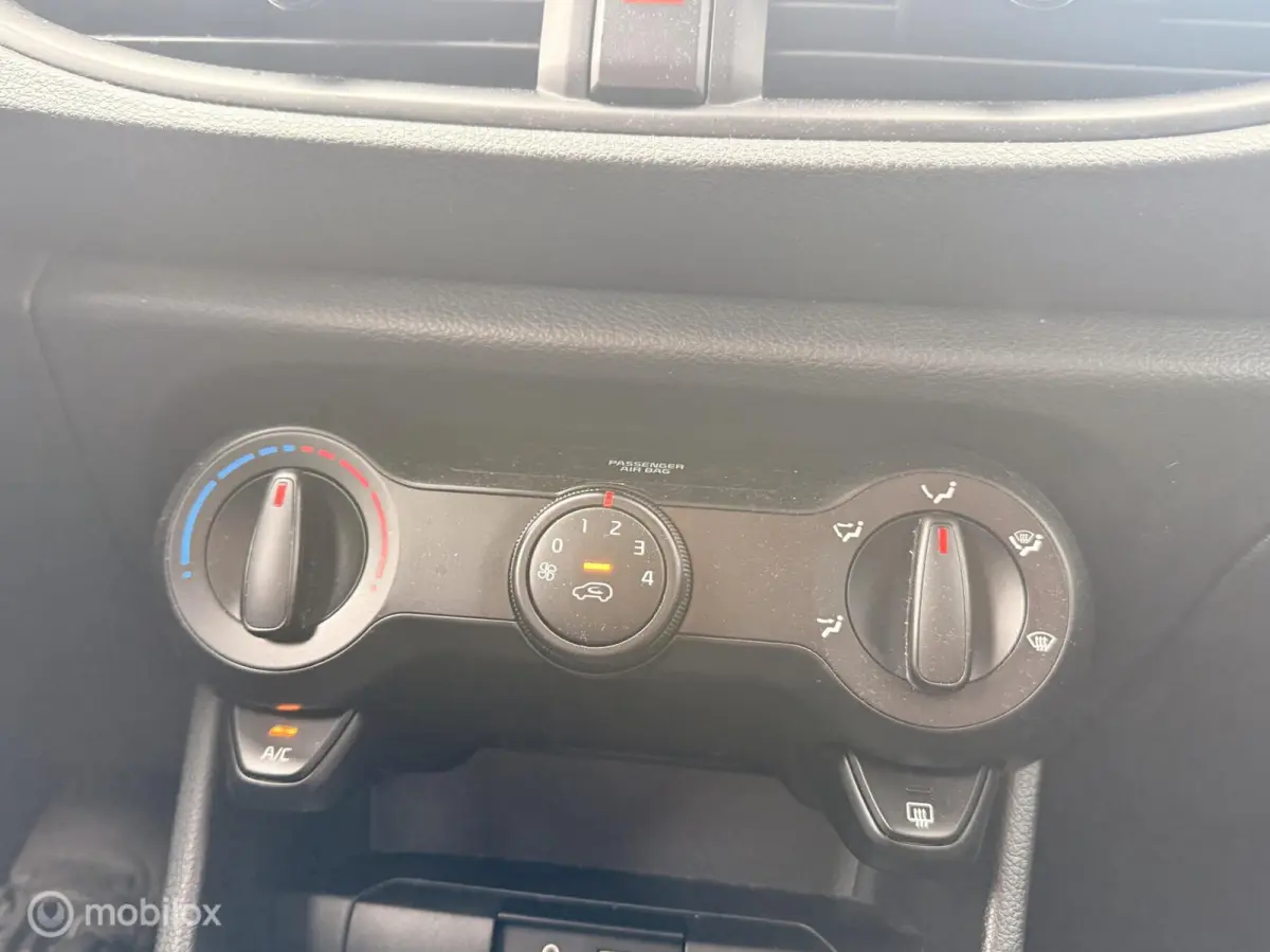 1.0 MPi EconomyLine | 04/2019 | 106.796km | Wit | 5-deurs