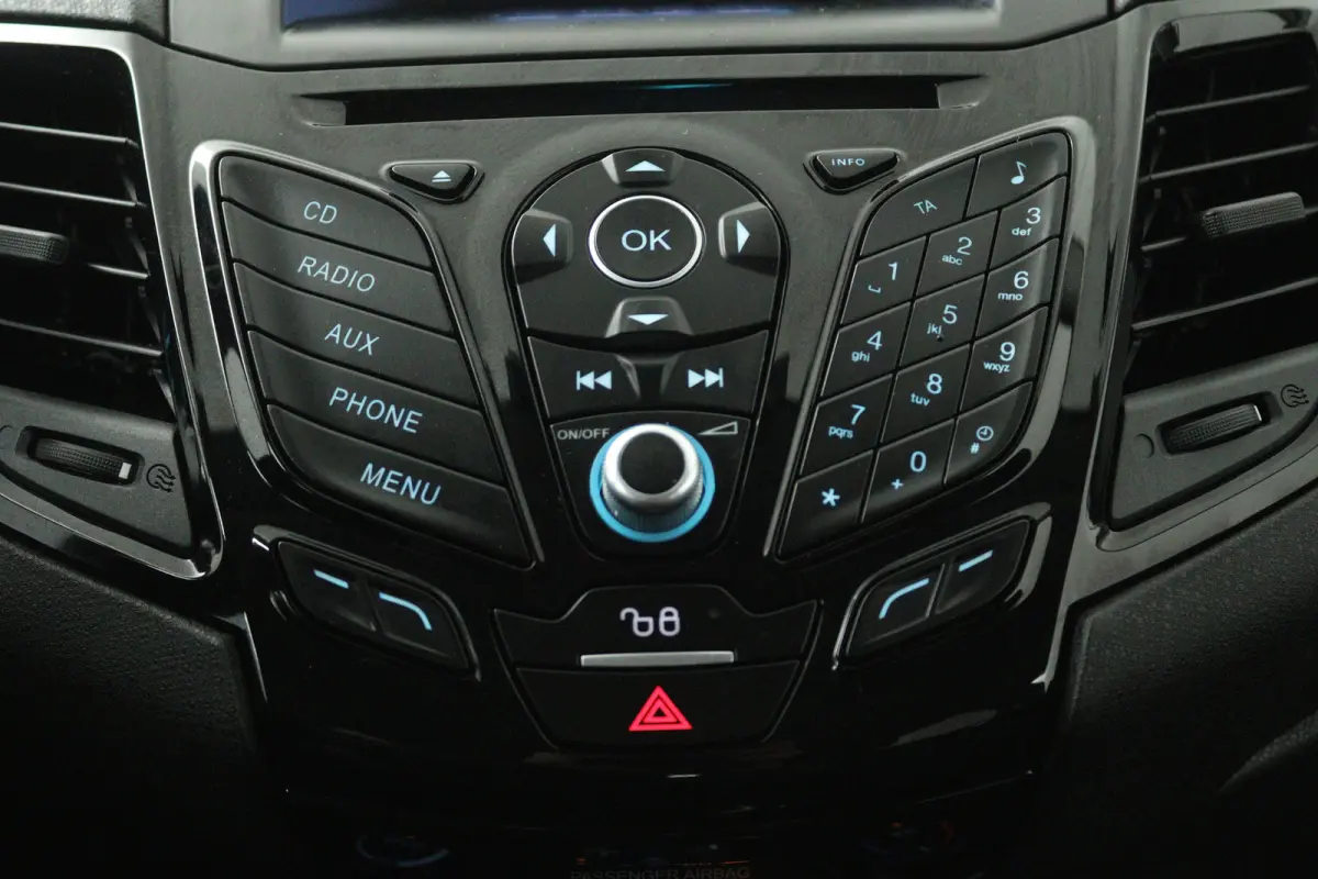 1.0 EcoBoost Candy Blue Edition (CRUISE CONTROL, PARKEERSENSOREN, AIRCO)
