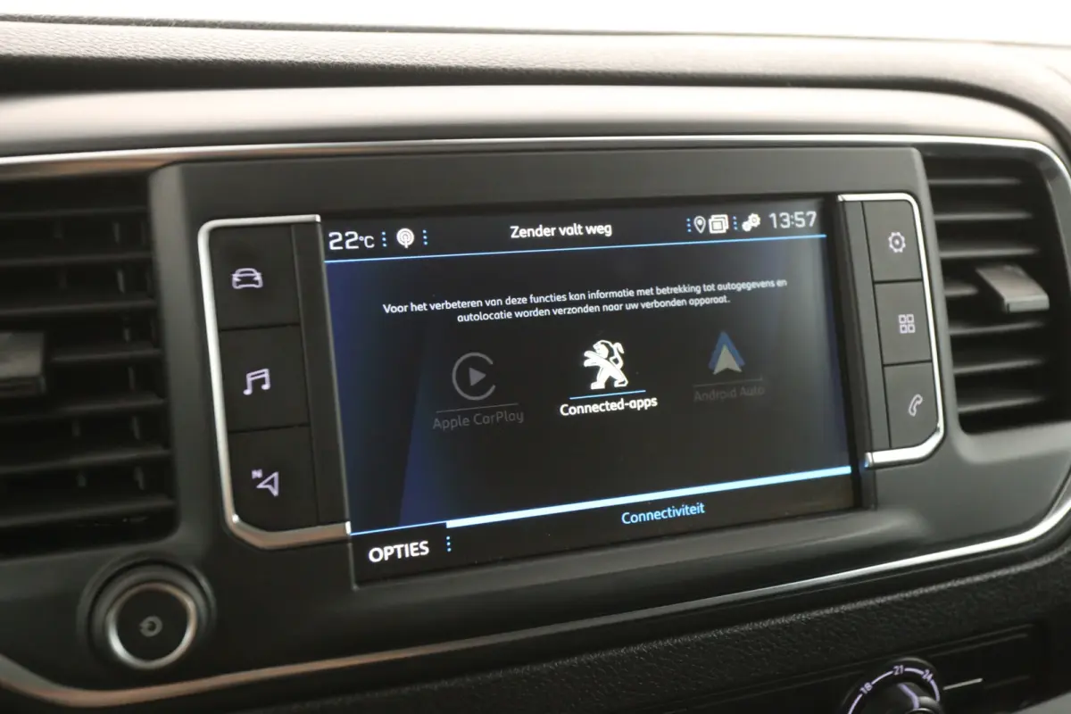 2.0 BlueHDI L2H1 | Automaat | Airco | Camera | Cruise | Carplay |  HUD | 3 Zits | Trekhaak | Parkeersens.