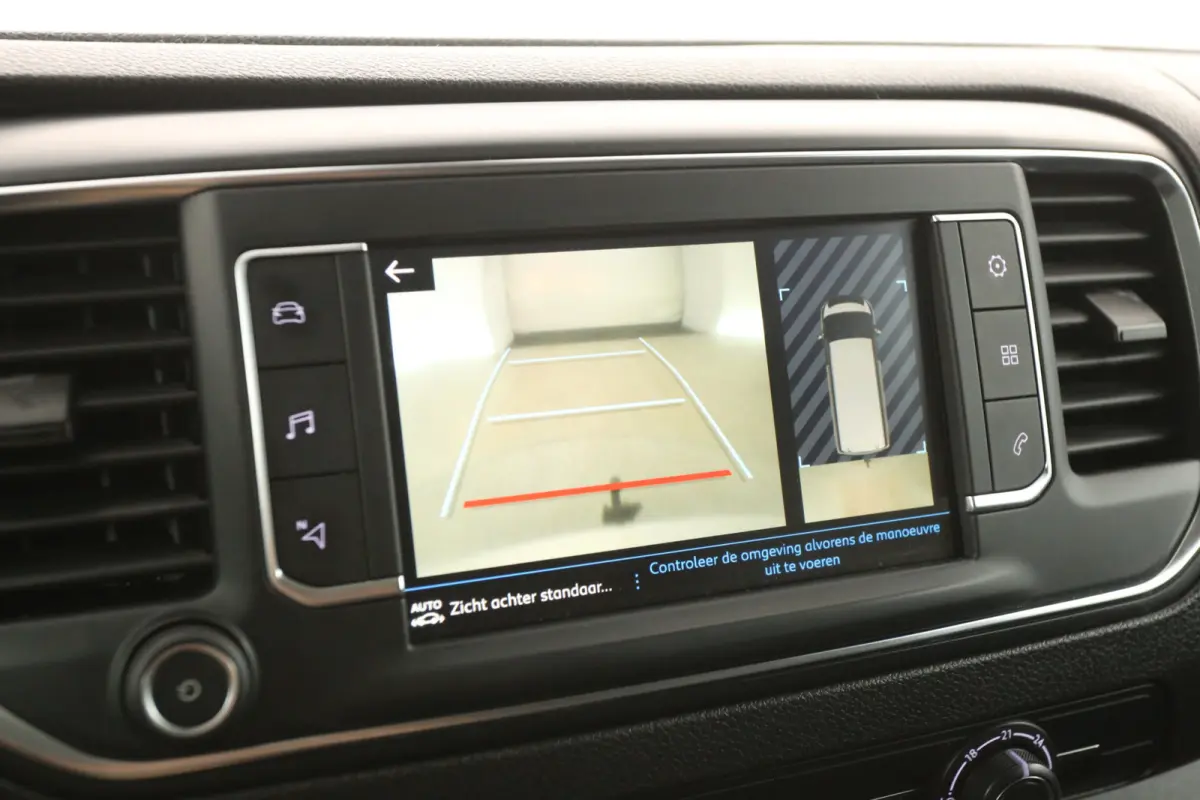 2.0 BlueHDI L2H1 | Automaat | Airco | Camera | Cruise | Carplay |  HUD | 3 Zits | Trekhaak | Parkeersens.