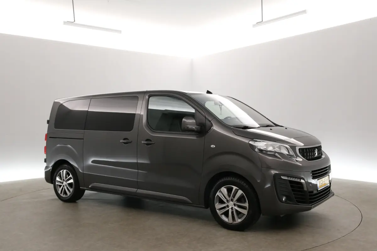 2.0 BlueHDI L2H1 | Automaat | Airco | Camera | Cruise | Carplay |  HUD | 3 Zits | Trekhaak | Parkeersens.