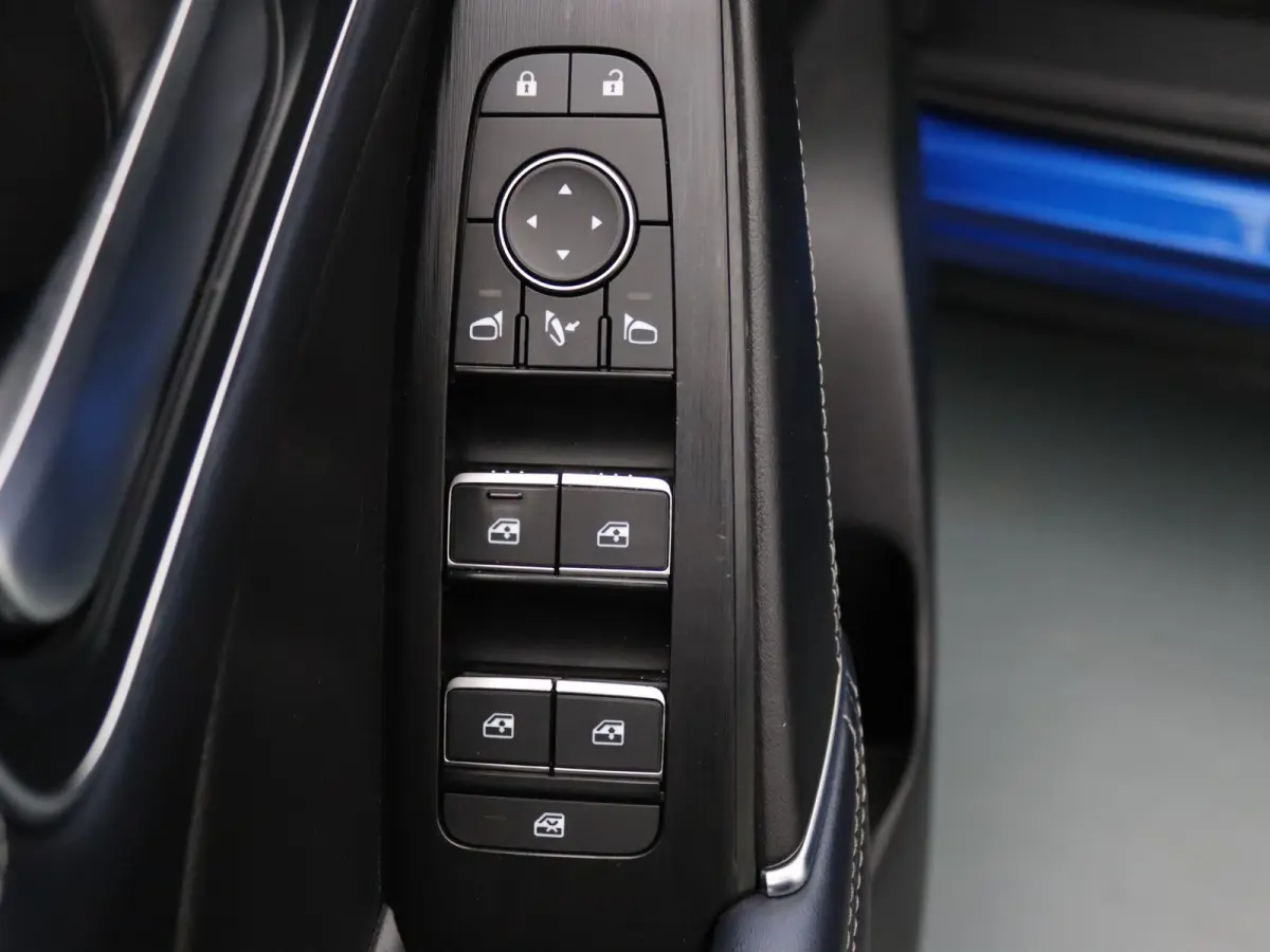 158pk MHEV Xtronic Business Premium Apple Carplay/Android Auto | Climate