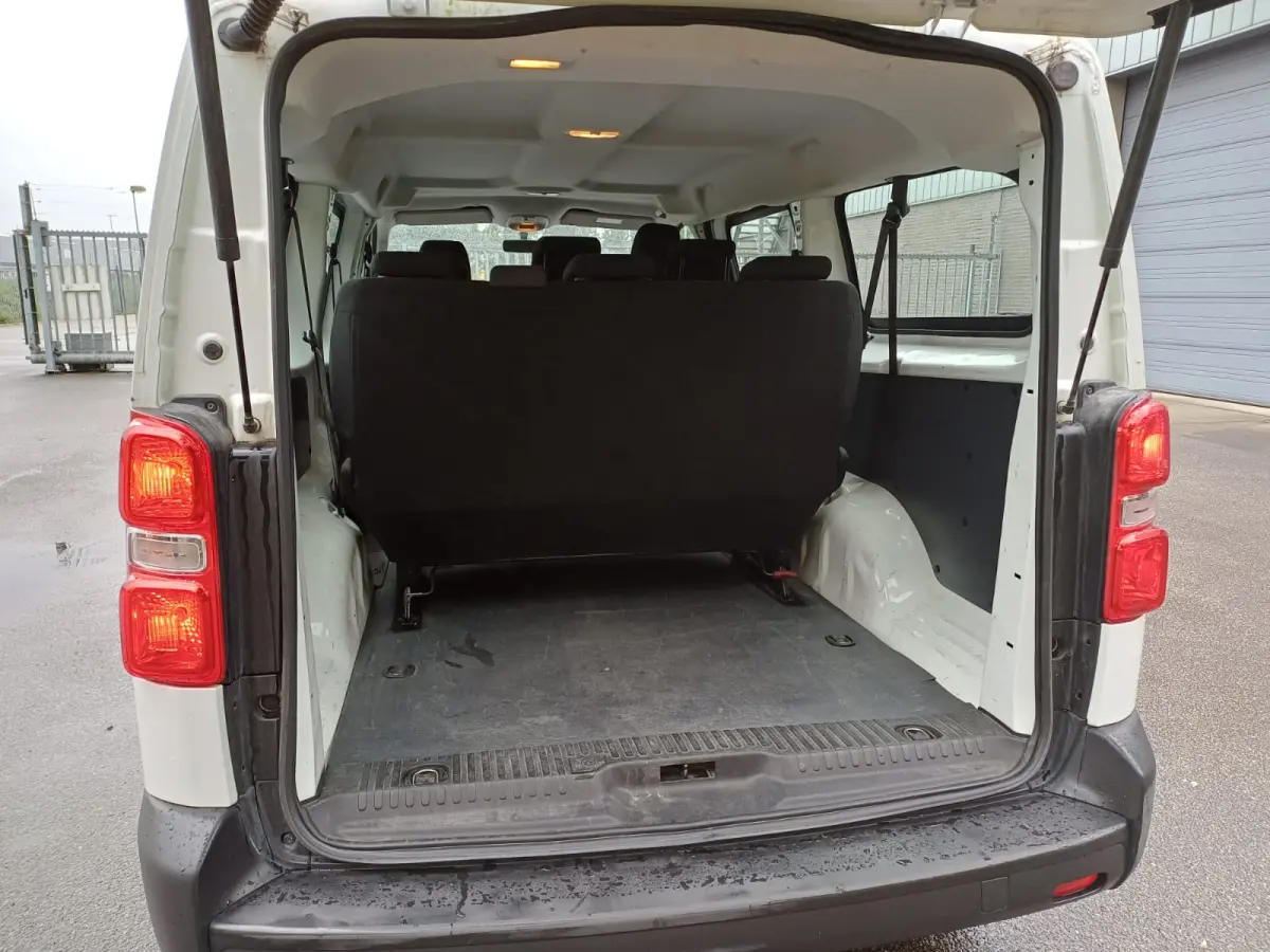 1.5 CDTI L3H1 | 9 PERS | BLUETOOTH | AIRCO | CRUISE | SIDEBARS |