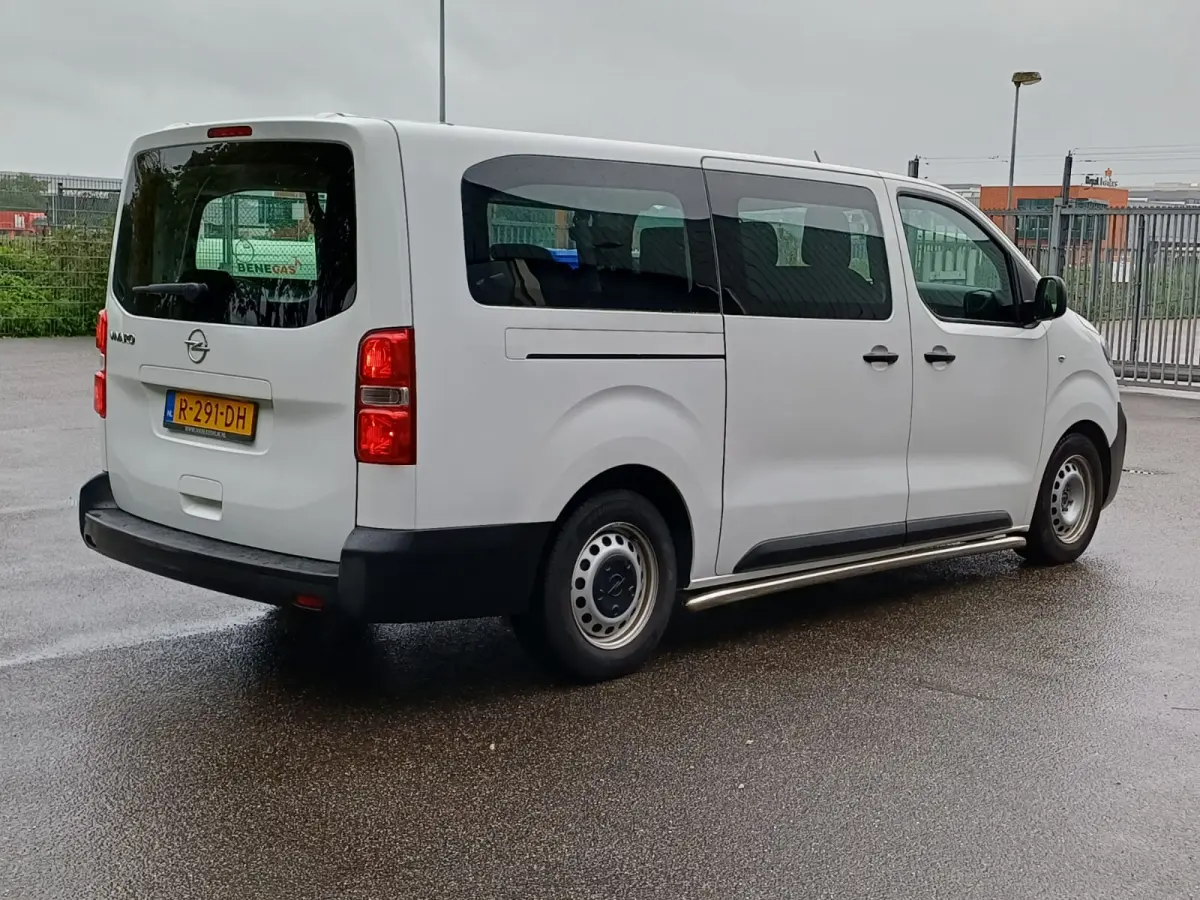 1.5 CDTI L3H1 | 9 PERS | BLUETOOTH | AIRCO | CRUISE | SIDEBARS |