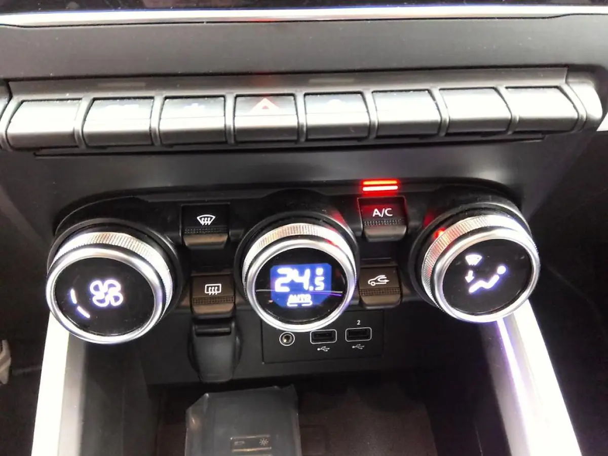 1.0 TCe 90 TECHNO I APPLE CARPLAY I KEYLESS ENTRY I V/D EERSTE EIGENAAR I ALL-IN PRIJS