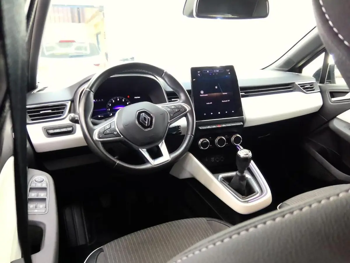 1.0 TCe 90 TECHNO I APPLE CARPLAY I KEYLESS ENTRY I V/D EERSTE EIGENAAR I ALL-IN PRIJS