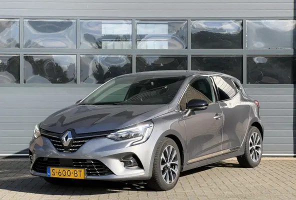 1.0 TCe 90 TECHNO I APPLE CARPLAY I KEYLESS ENTRY I V/D EERSTE EIGENAAR I ALL-IN PRIJS