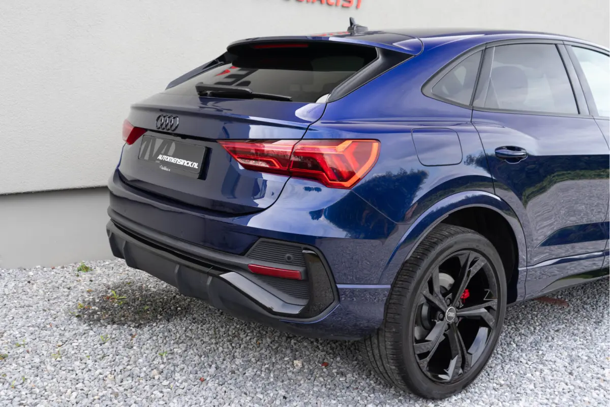 45 TFSI e S-Line / Full LED/ Camera/ 20 Inch/ Leder Alcantara/ 180kW