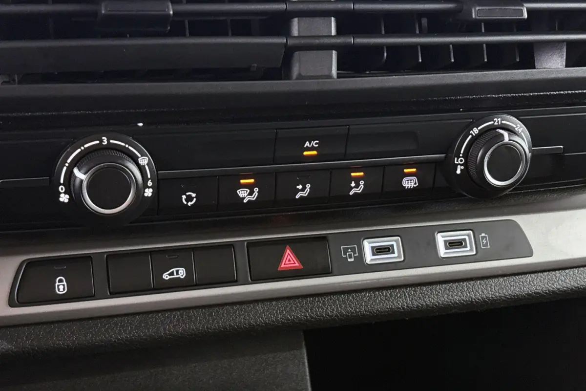 2.0 Diesel 145 L3 Facelift Camera Apple CarPlay Tweezitsbank
