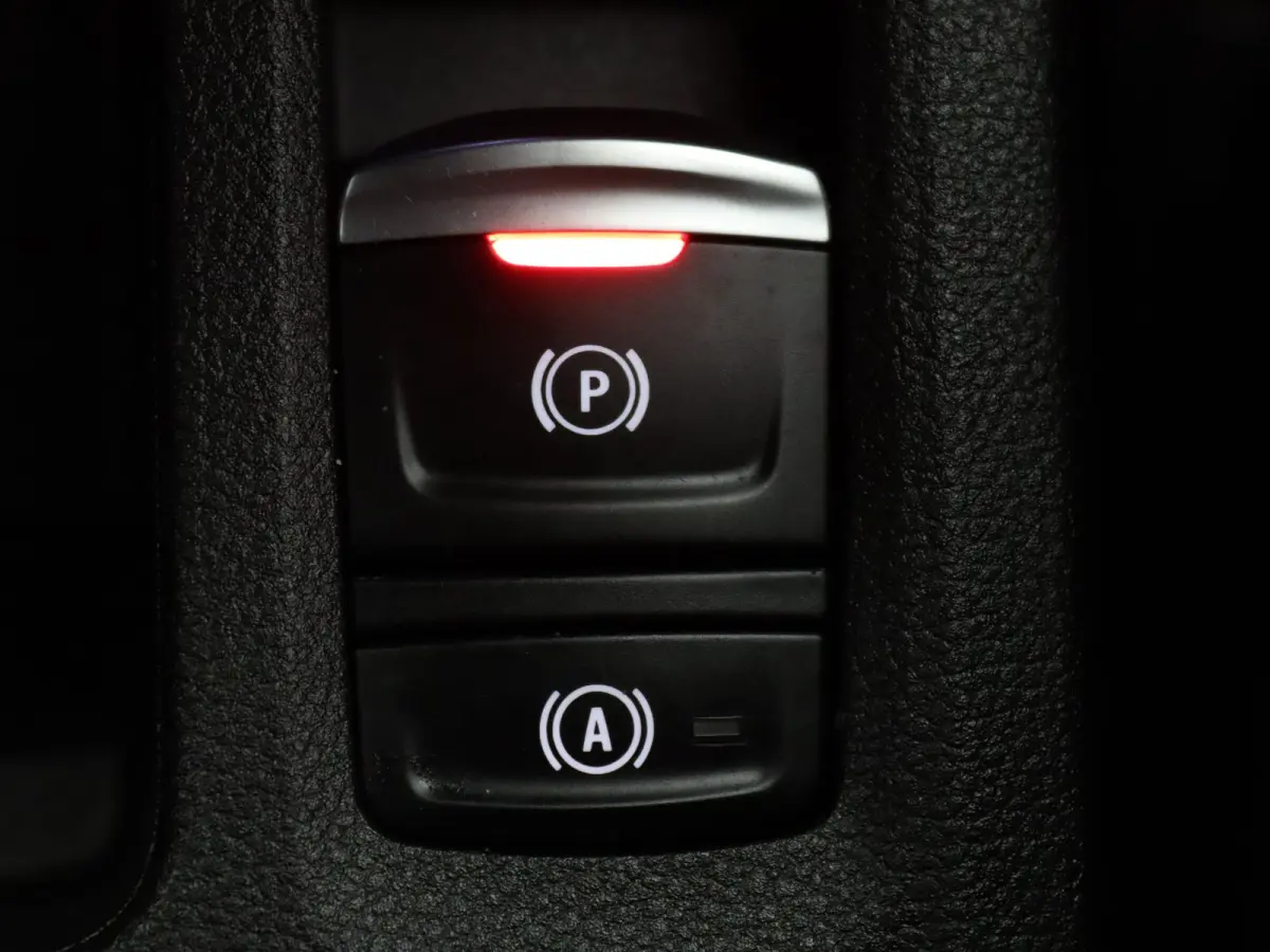 160pk E-Tech Plug-in Hybrid Intens Apple Carplay/Android Auto | Climate