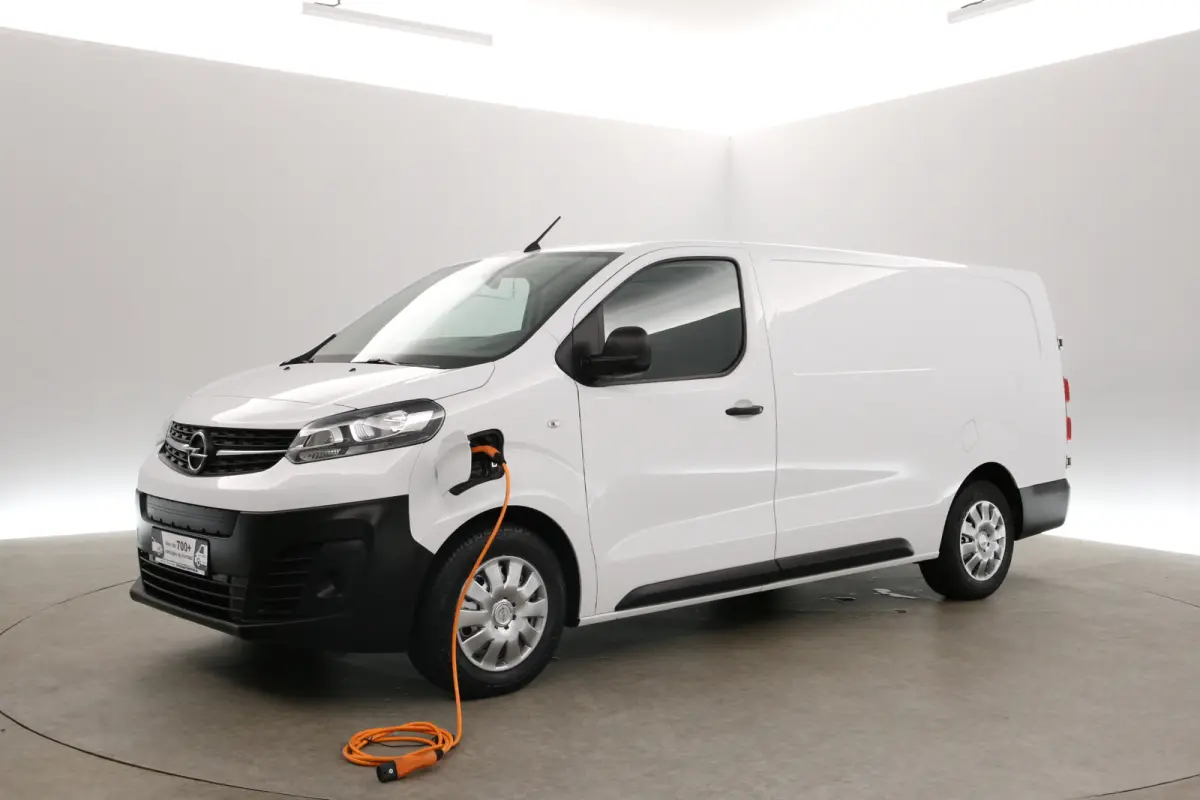 Electric L3H1 75 kWh | Snelladen | SOH 94% | Airco | Cruise | Carplay | 3 Zits | Parkeersens.