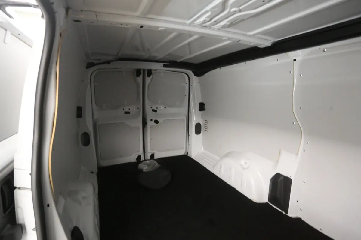 Electric L3H1 75 kWh | Snelladen | SOH 94% | Airco | Cruise | Carplay | 3 Zits | Parkeersens.