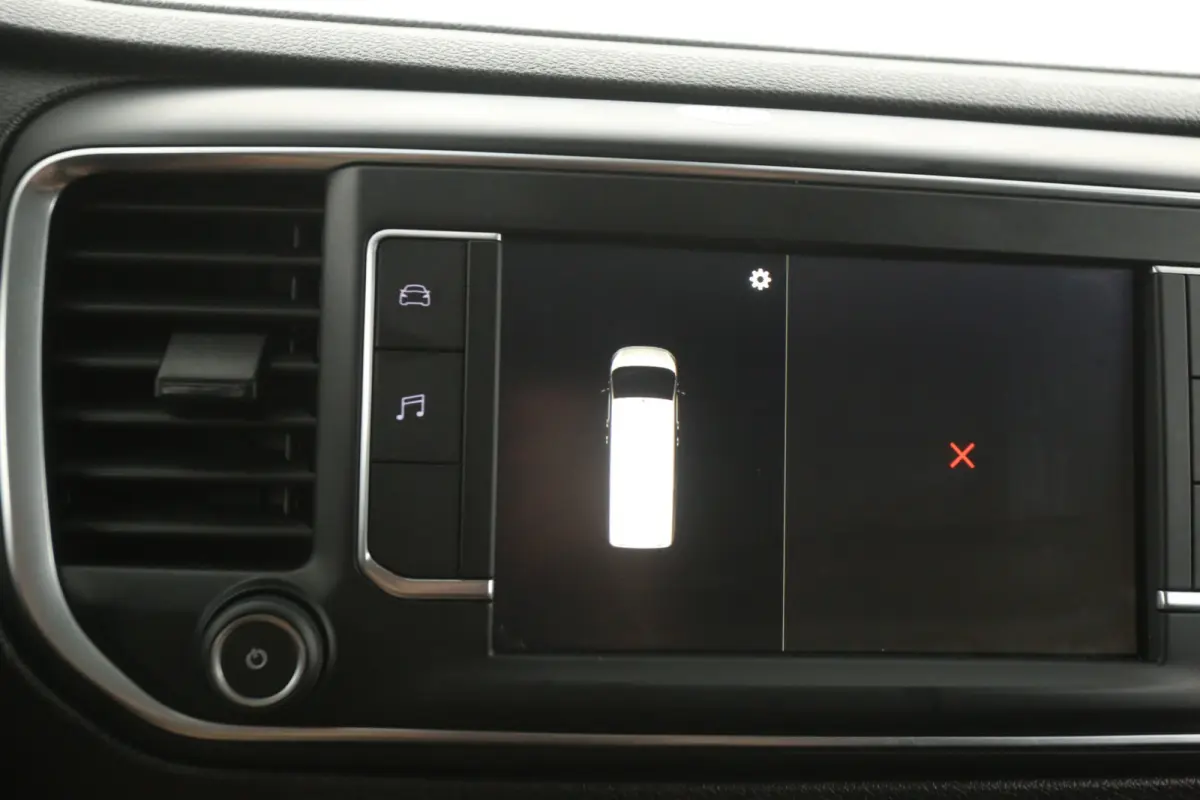 Electric L3H1 75 kWh | Snelladen | SOH 94% | Airco | Cruise | Carplay | 3 Zits | Parkeersens.