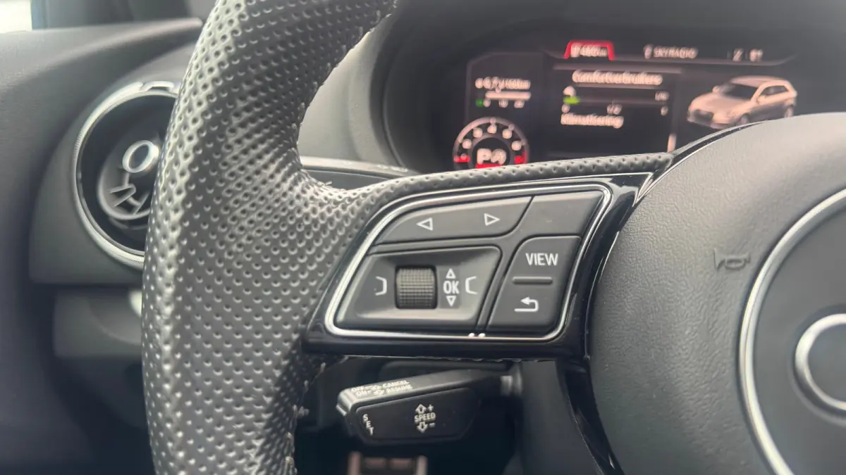 35 TFSI COD 150PK ADVANCE SPORT S-LINE AUTOMAAT / NAVI / LEDER / CLIMA / FULL-LED / PDC / KEYLESS / 19" LMV / 2X S-LINE / PANO. DAK / ORG. NL. / CRUISECONTROL  !!